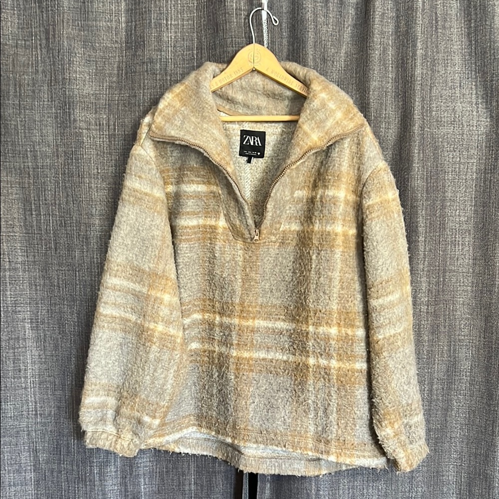 Zara fleece pullover 1/4 zip sweater with pockets size large
